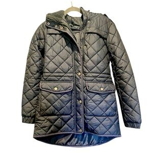 XS Lucky Brand quiltsed coat with fleece lined hood.  Warm and high quality